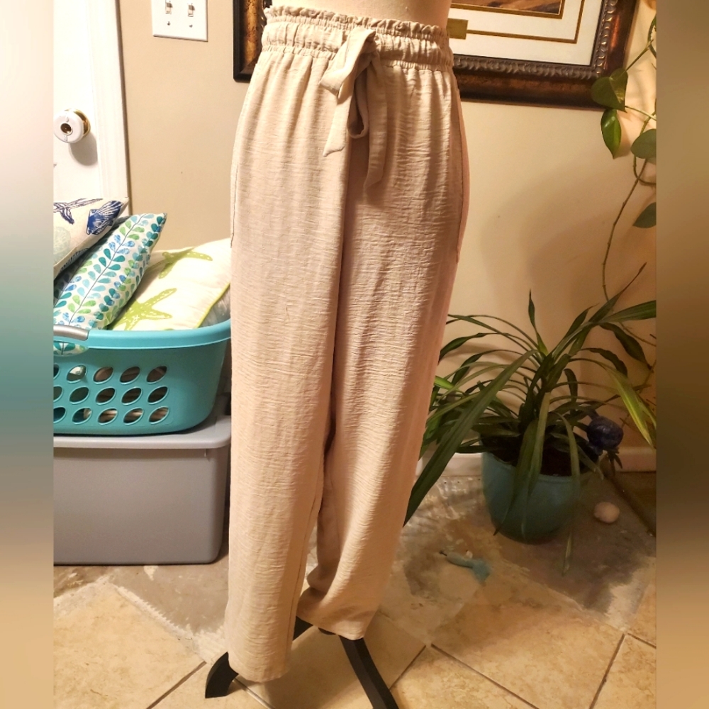 Khaki lose drawstring pants Sz XL